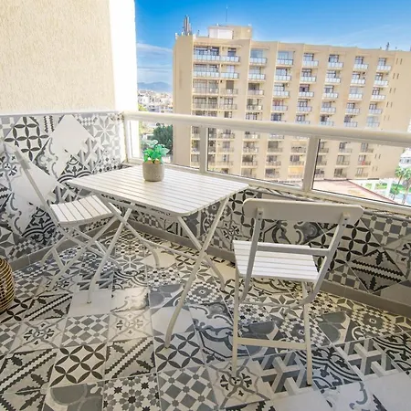 Apartment Puerto Marina - First Line Beach - Benalmadena - Malaga Buitenkant foto