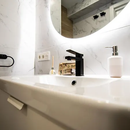 Apartment Puerto Marina - First Line Beach - Benalmadena - Malaga Buitenkant foto
