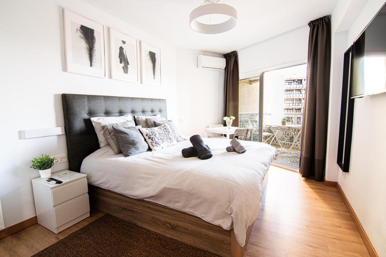Appartement Puerto Marina - First Line - - Malaga